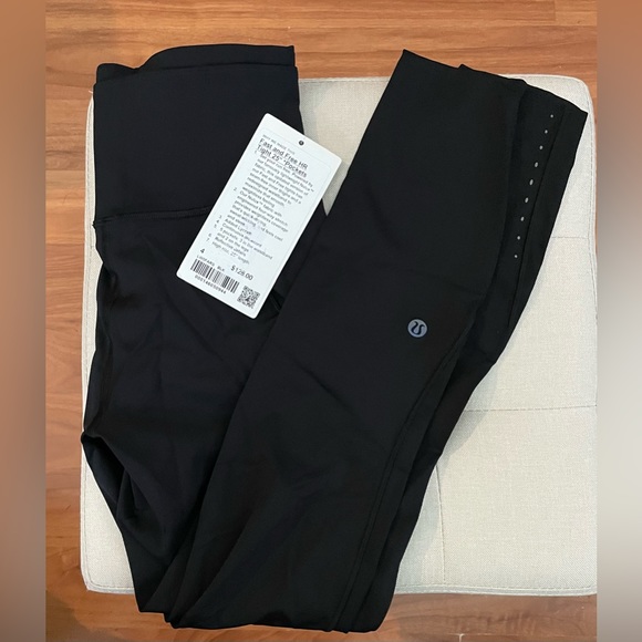 NWT Lululemon Fast and Free HR Tight 25” With Pockets in Black Size 4 - Picture 12 of 12
